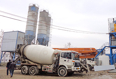 4方混凝土搅拌车